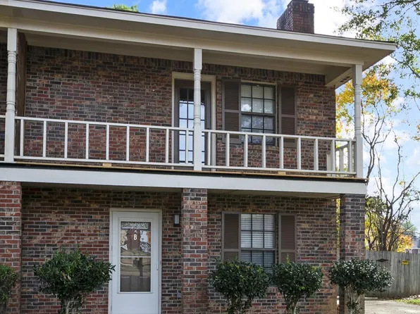 820 Sussex Pl #B, Ridgeland, MS 39157