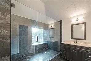 2122 Courtshire Ln — Photo 20