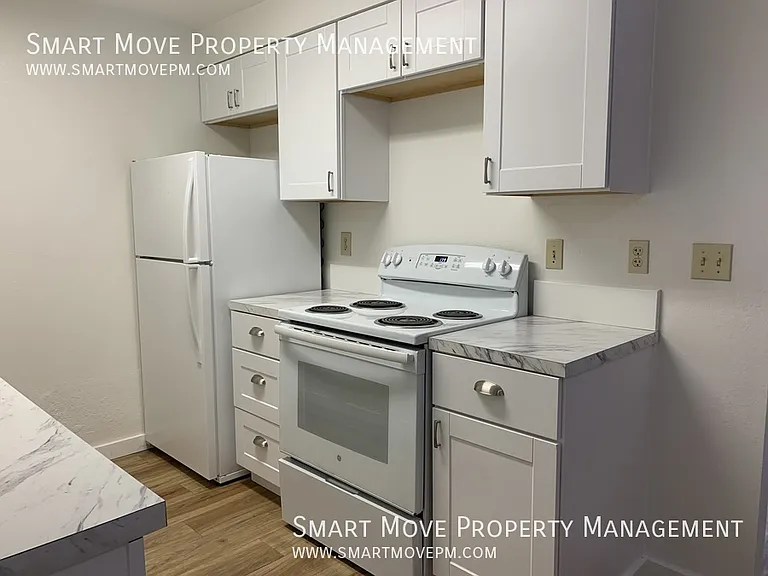 2553 W Targee St — Photo 7
