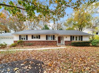 219 Jamestown Pkwy, Avon Lake, OH 44012