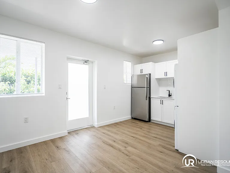 1955 NW 2nd Ct #103 — Photo 8