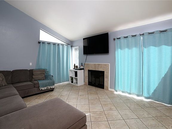 3rd image of 2024 N Gaucho Way