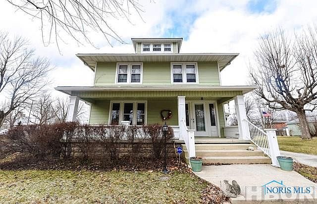 1st image of 402 E Dixon St