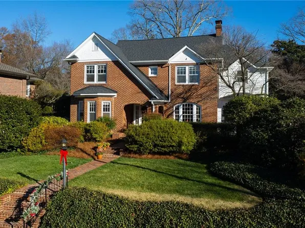 767 Oaklawn Ave, Winston Salem, NC 27104