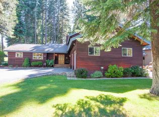 324 Lake Almanor West Dr, Chester, CA 96020