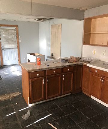 3rd image of 803 Pennystone Ave