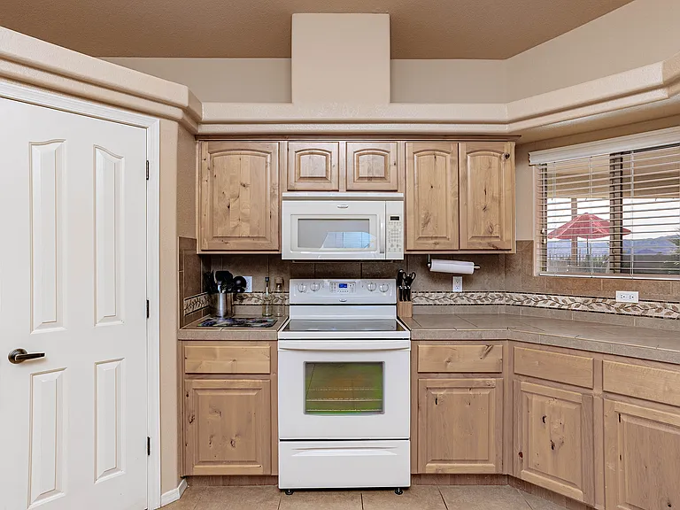 2270 Senita Dr — Photo 22