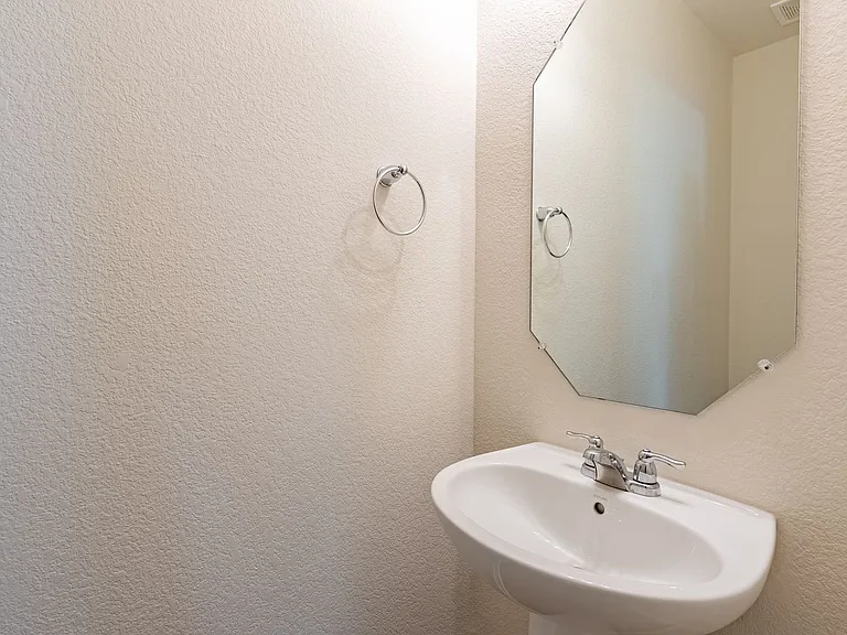 13101 Foreston Dr — Photo 7