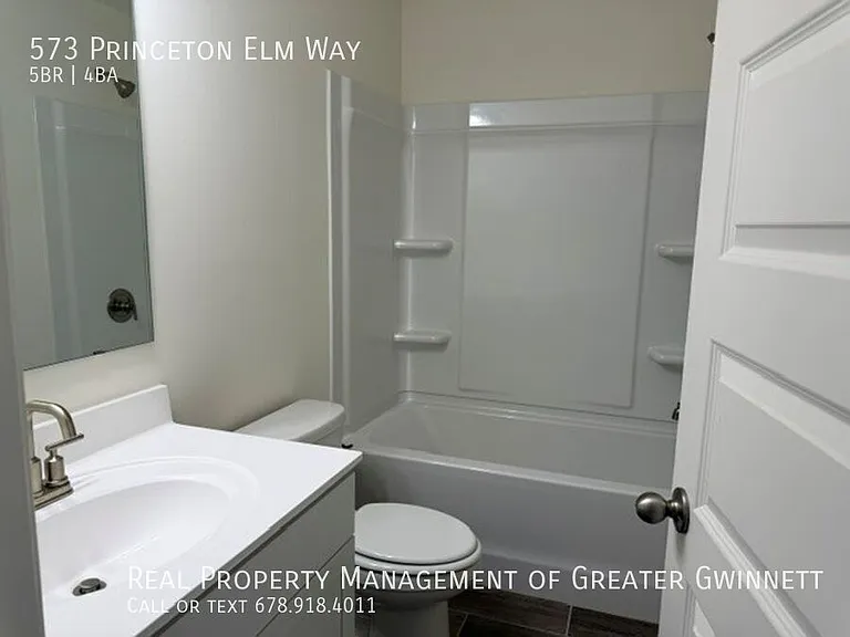 573 Princeton Elm Pl — Photo 10
