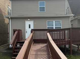 565 Jackson St, Gary, IN 46402