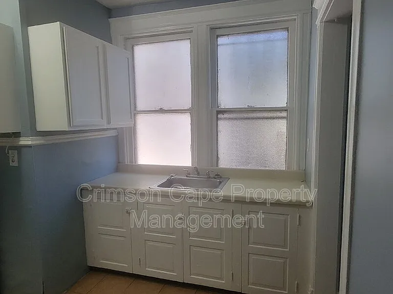 110 Madison St #1 — Photo 7