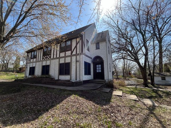 1251 Mahtomedi Ave APT 7