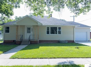 630 B St, Utica, NE 68456