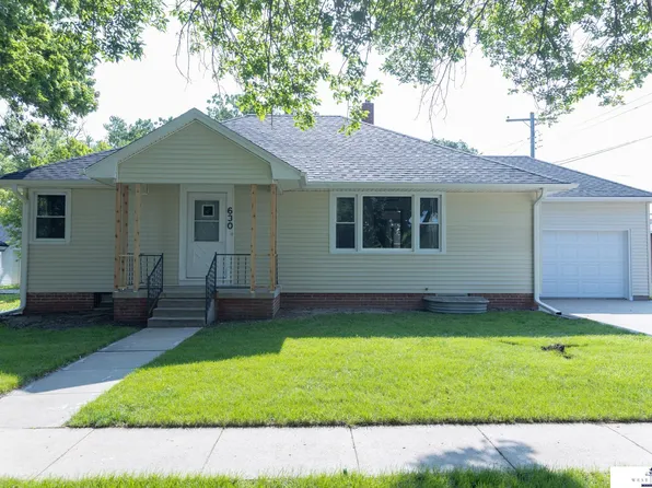630 B St, Utica, NE 68456