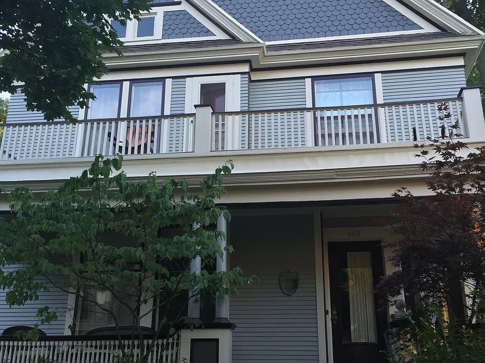 149 Campbell Pl NE