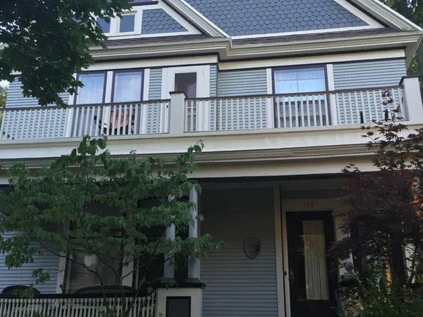 149 Campbell Pl NE, Grand Rapids, MI 49503