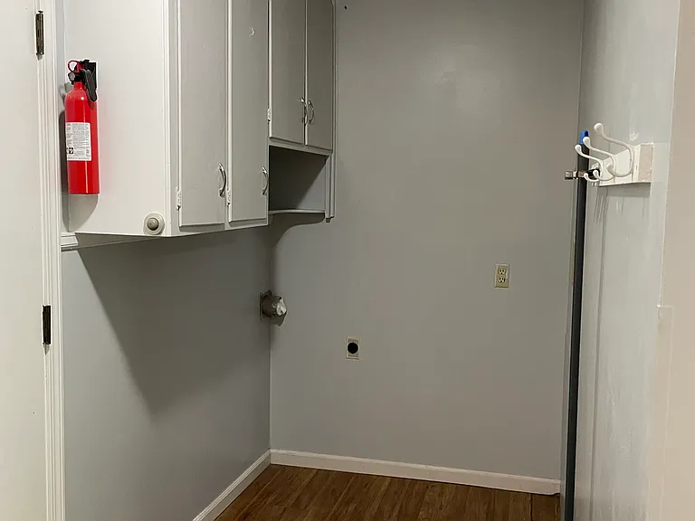 2121 SW Morningside Rd — Photo 19
