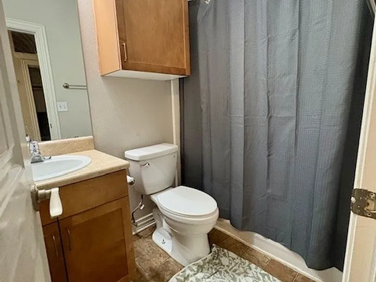 2410 S 2nd St #103 — Photo 21
