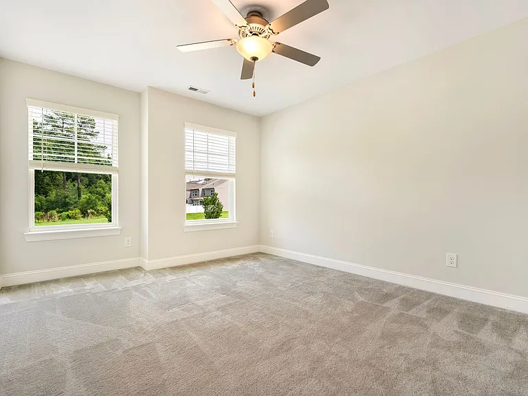 212 Oakchest Ct — Photo 12
