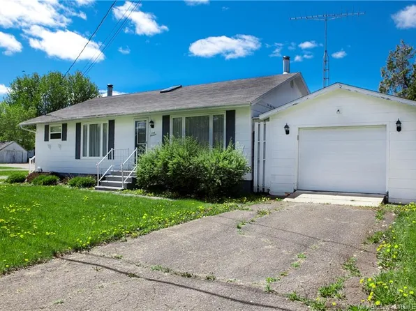 148 Wentworth St, Woodstock, NB E7M 2Z8