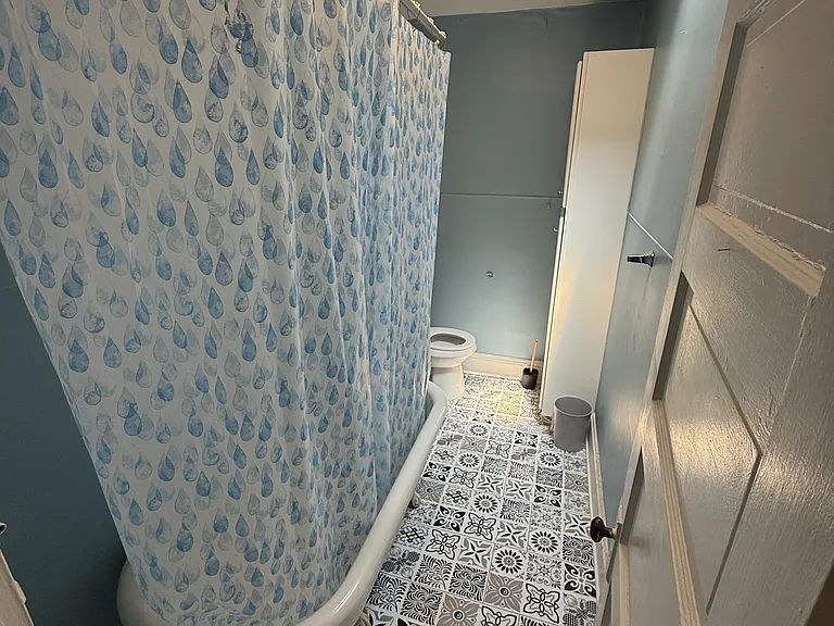 3841 Wilkens Ave — Photo 15