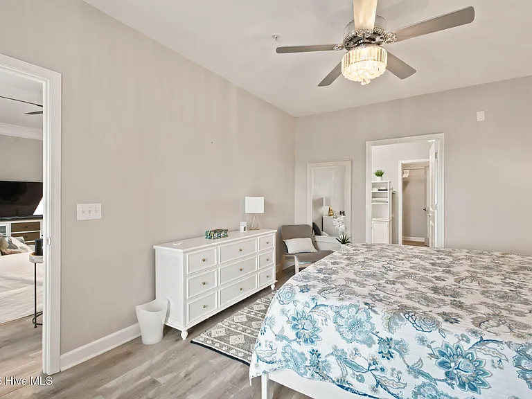 240 Woodlands Way #17 — Photo 21