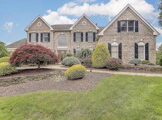 146 Pleasant Knoll Way, Freehold, NJ 07728