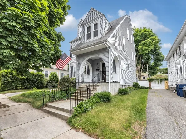 196 Maple St, West Roxbury, MA 02132