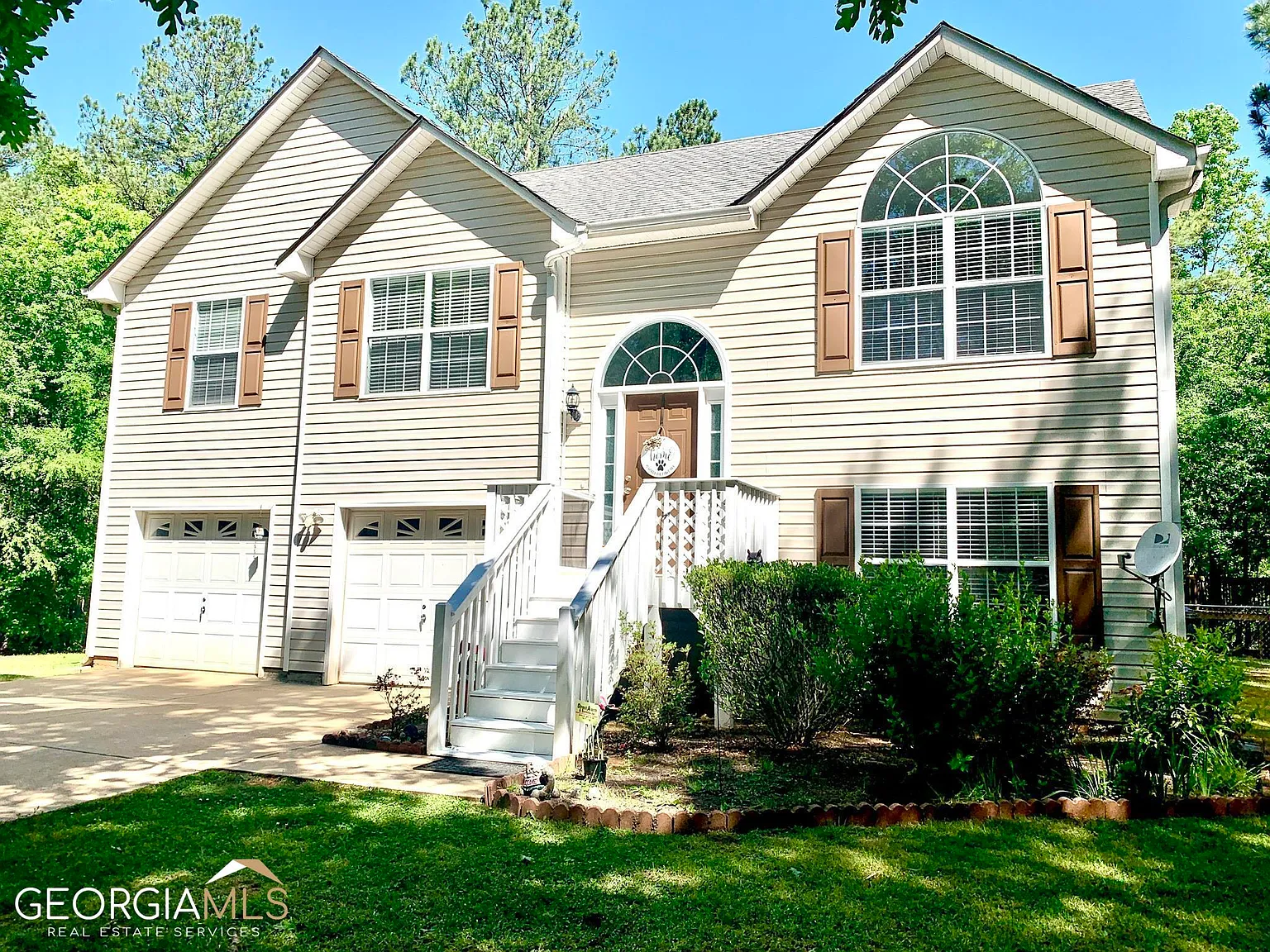 131 Ben Franklin Ct photo 1