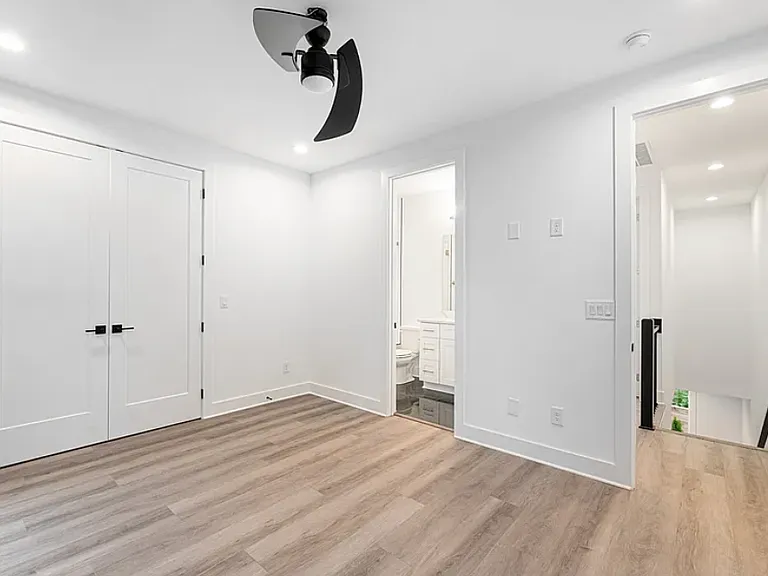 805 Cherokee Ave #5 — Photo 5