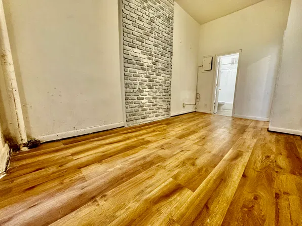 605 West 179th Street image 1 of 20