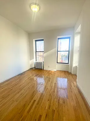 Rented by MOTION New York | media 28