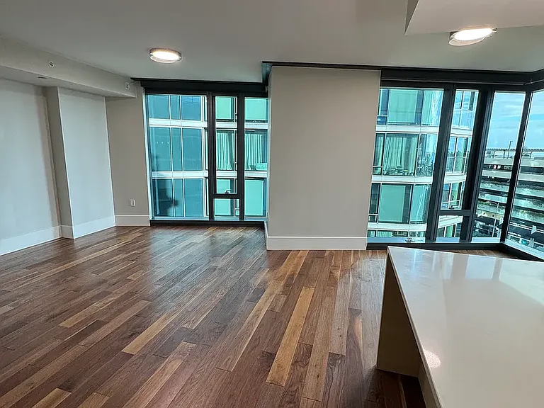 1108 Auahi St #500 — Photo 4