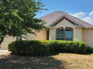 421 Circle Star Rd, Schertz, TX 78154