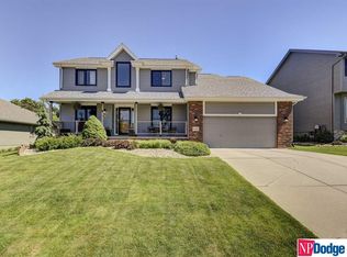 17143 J St, Omaha, NE 68135