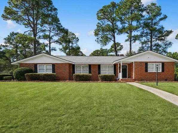 2001 Robinhood Rd, Albany, GA 31707