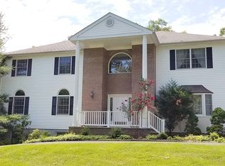 1020 Sunset Rdg, Bridgewater, NJ 08807