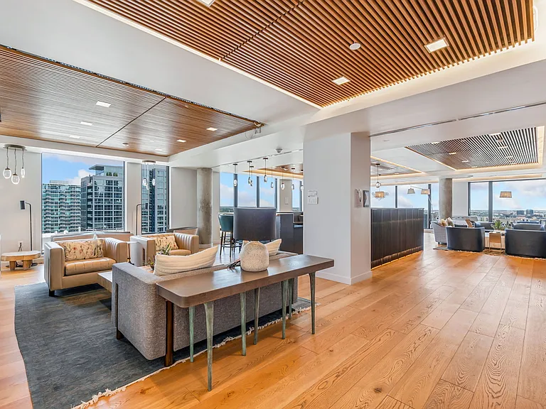 1750 Wewatta St #403 — Photo 17