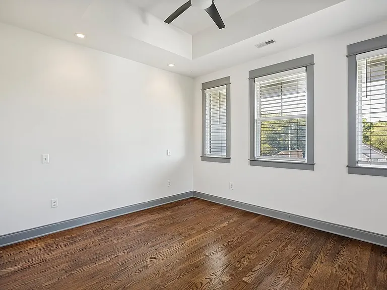 717 Stockell St — Photo 18