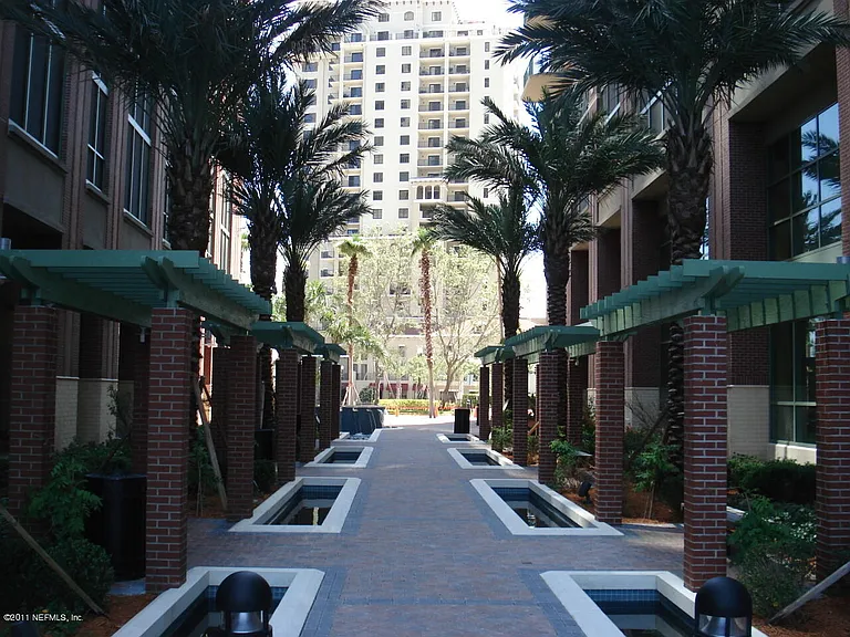 1431 Riverplace Blvd #2503 — Photo 4