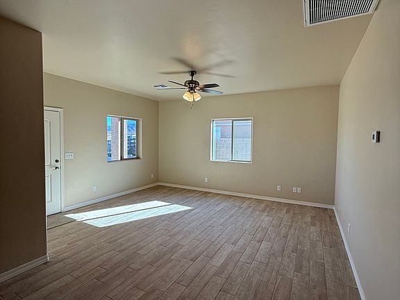 4th image of 3847 Irving St #A & B