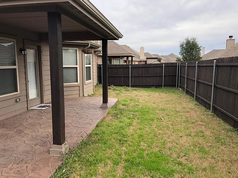 1212 Villa Paloma Blvd — Photo 15