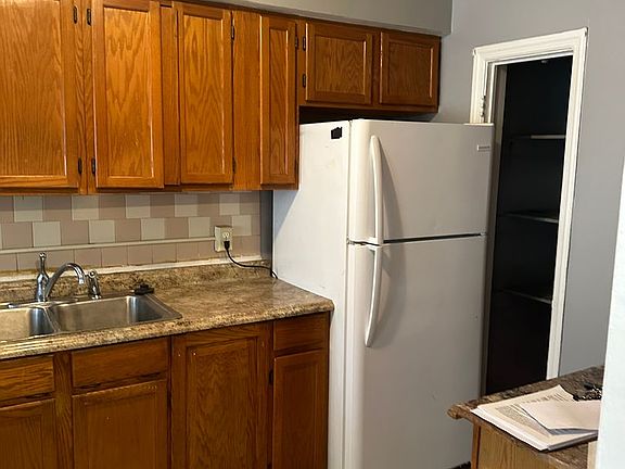 3rd image of 4201 Newbern Ave APT 1