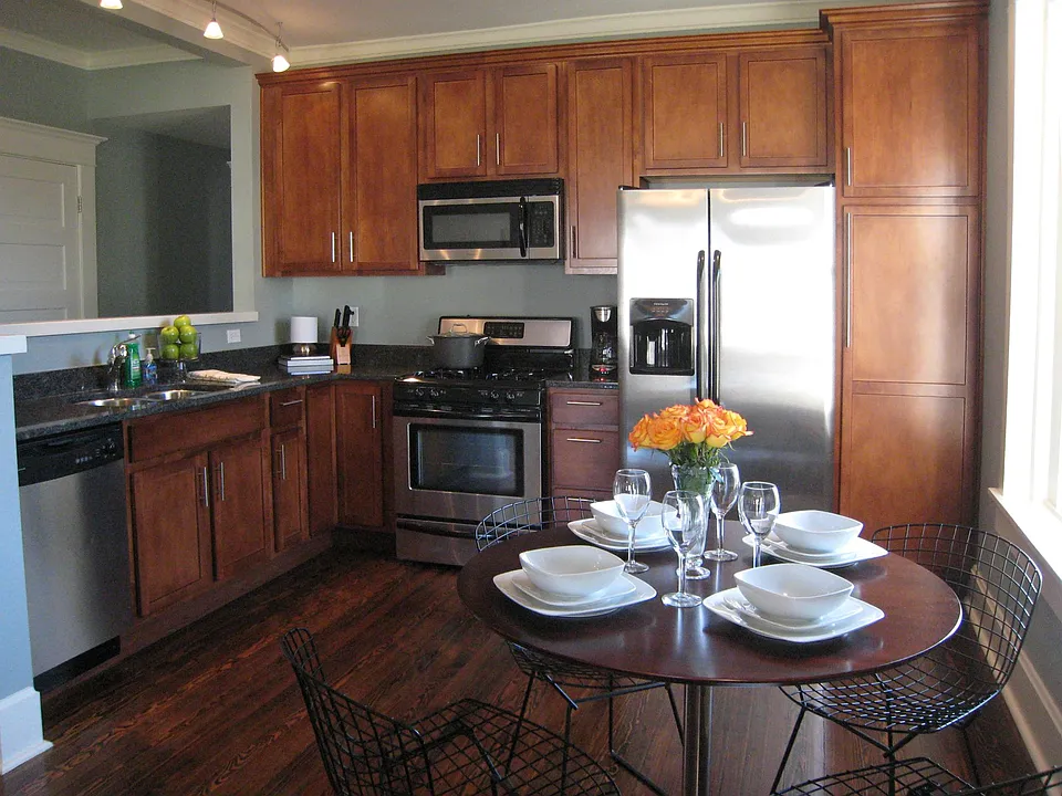 Kitchen, stainless appliances funrnished