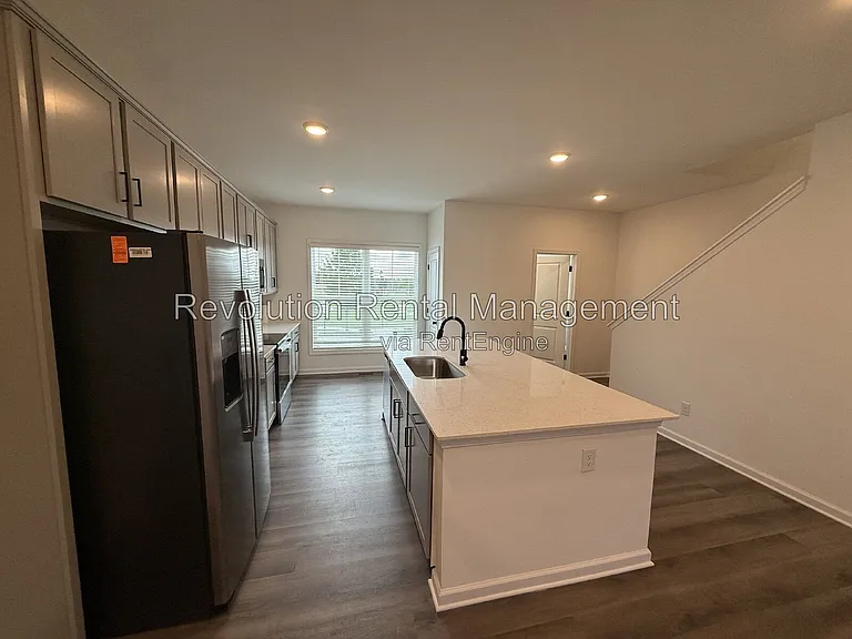 34 Nickel Dr — Photo 4