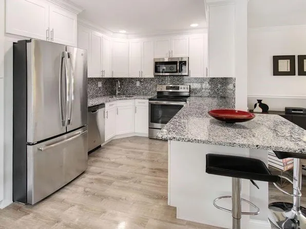320 Normandy G #G, Delray Beach, FL 33484