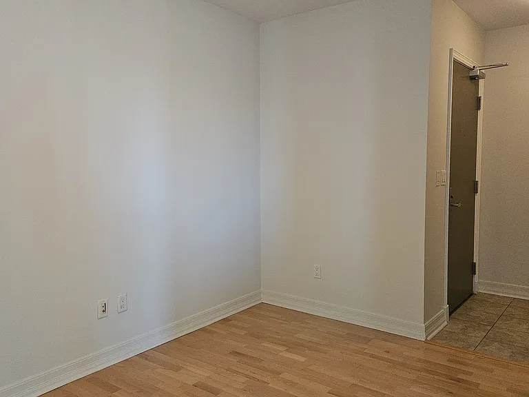 200 Besserer St #912 — Photo 10