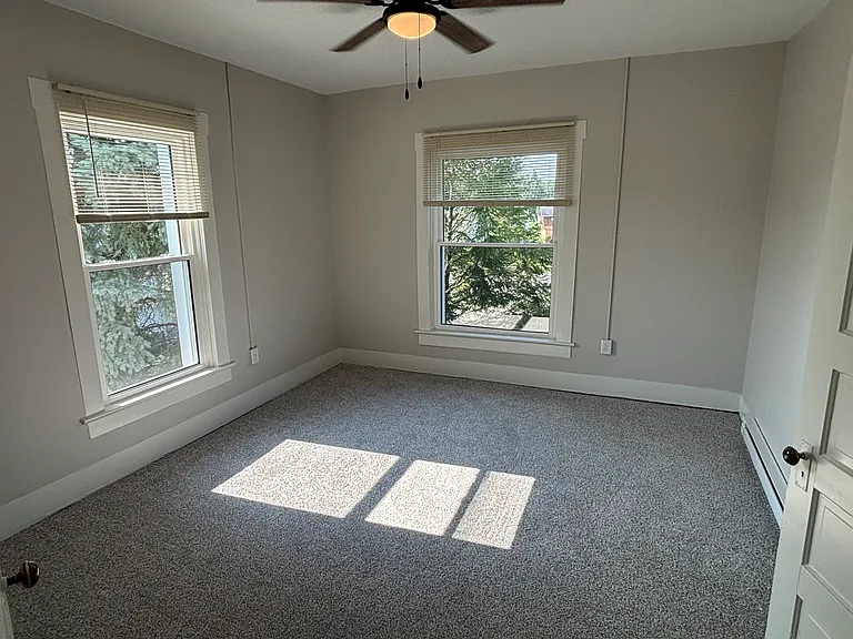 706 E Bellefontaine St — Photo 22