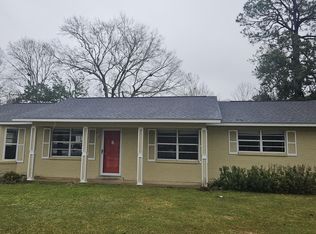2006 Miller St, Pascagoula, MS 39581