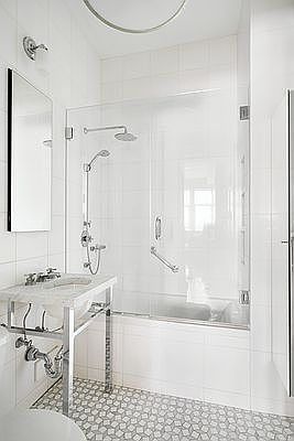 5th image of 310 E 46th St APT 14J